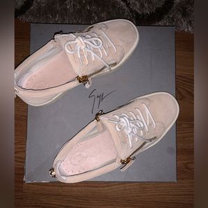 Giuseppe zanotti women suede sneaker